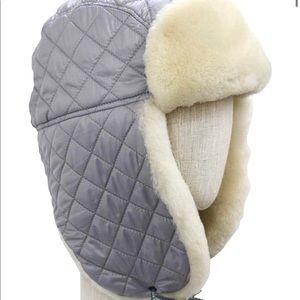 NWT UGG water Resistant All Weather Trapper Hat